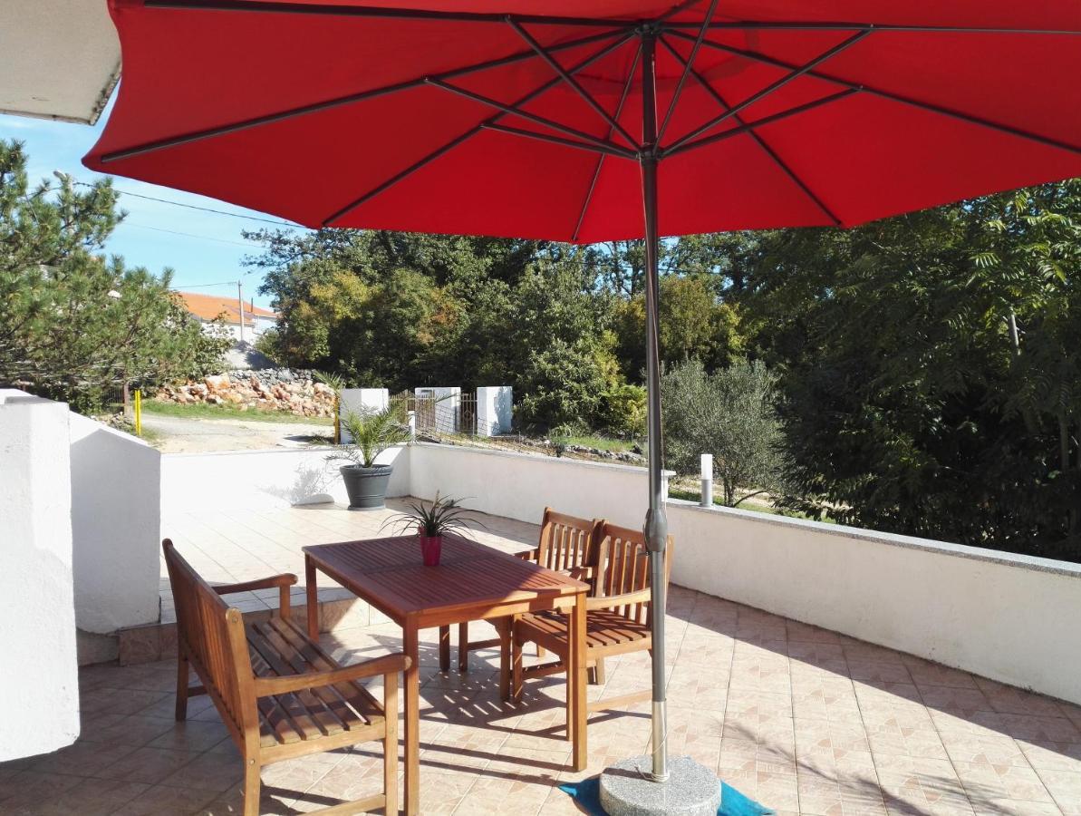 Risika Apartmani Exteriör bild