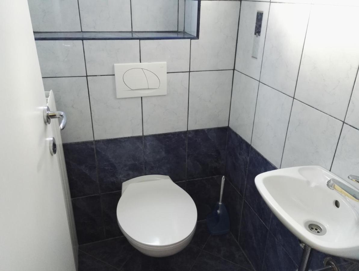 Risika Apartmani Exteriör bild